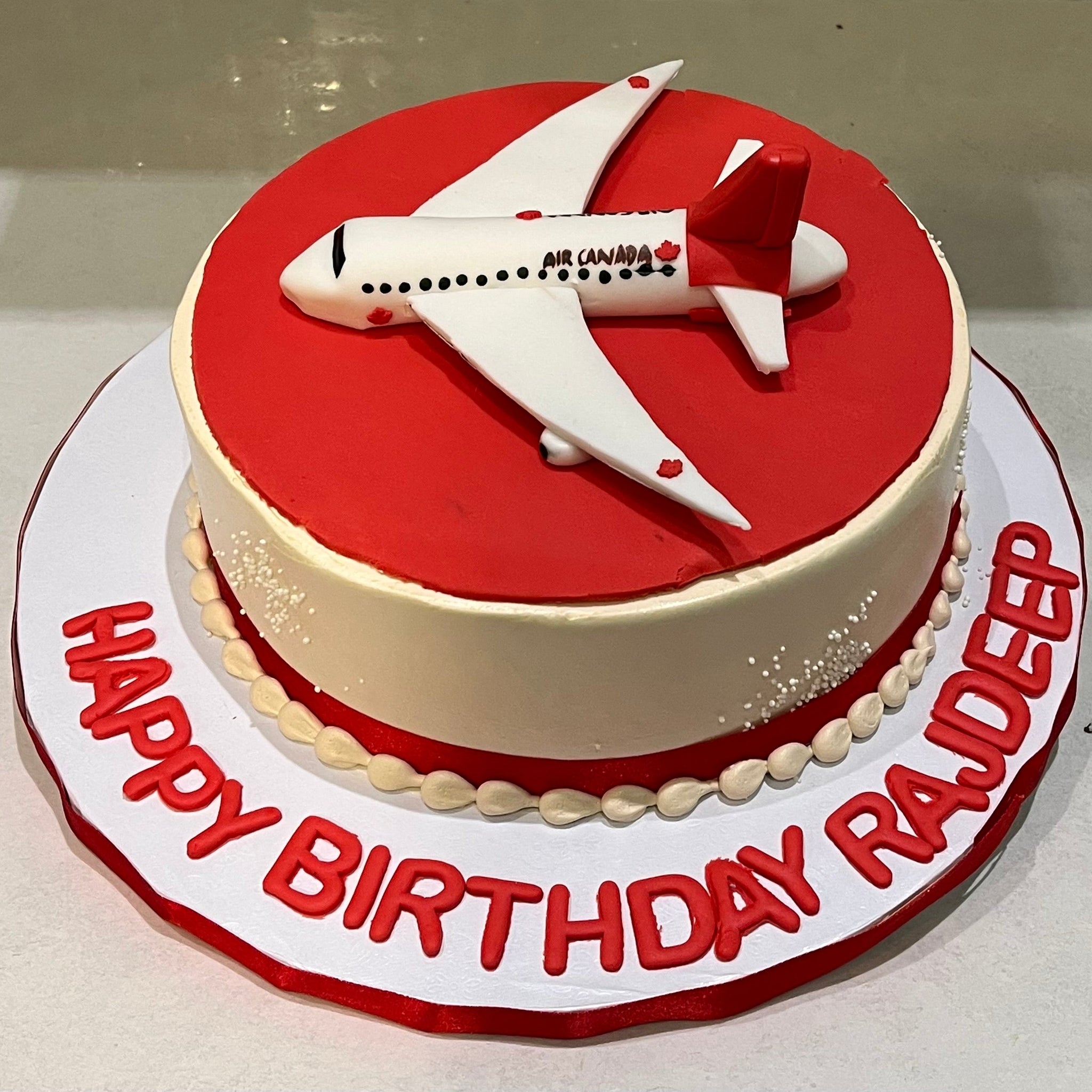 WELCOME TO CANADA PLANE CAKE