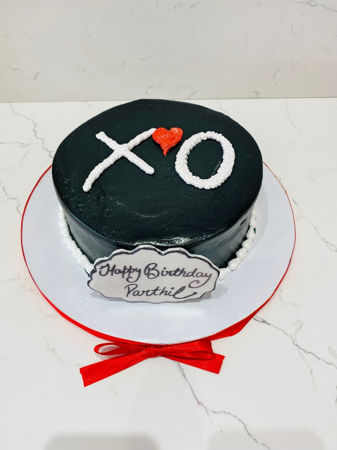 XOXO LOVE BIRTHDAY CAKE