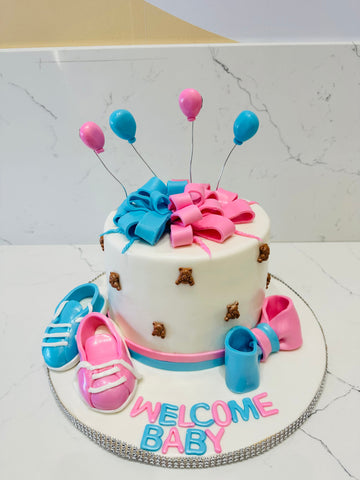 GENDER NEUTRAL BOOTY BABY SHOWER CAKE