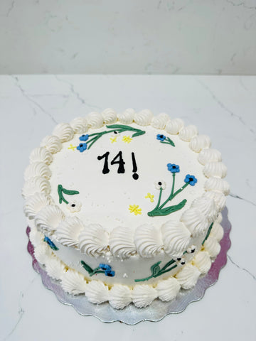 IVORY LIL FLOWER CAKE