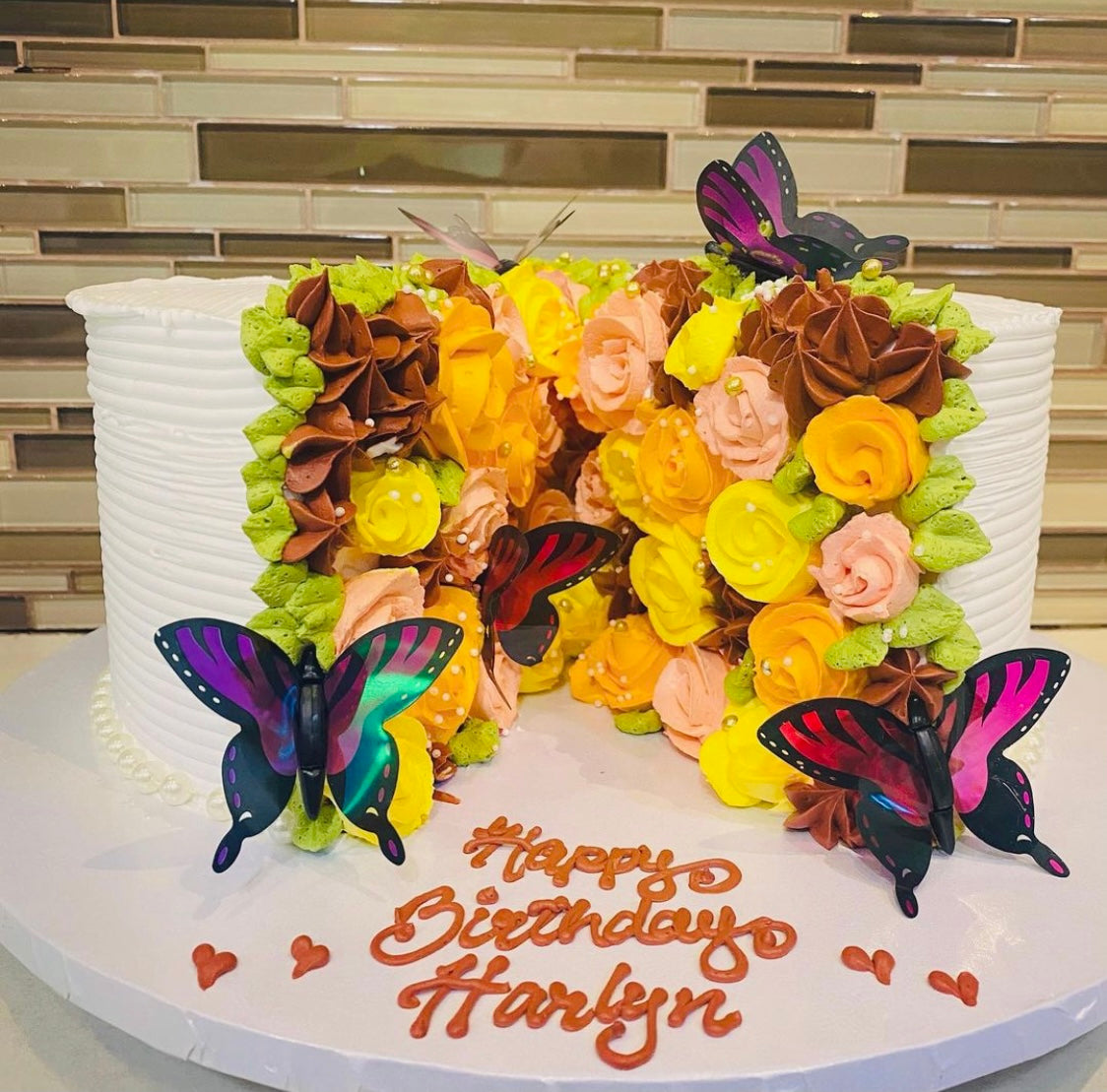 SPLIT FLOWER CAKE
