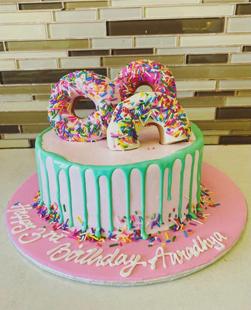 DONUT BIRTHDAY CAKE