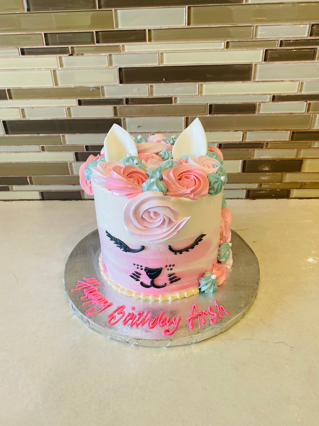 PASTEL UNICORN CREAM CAKE