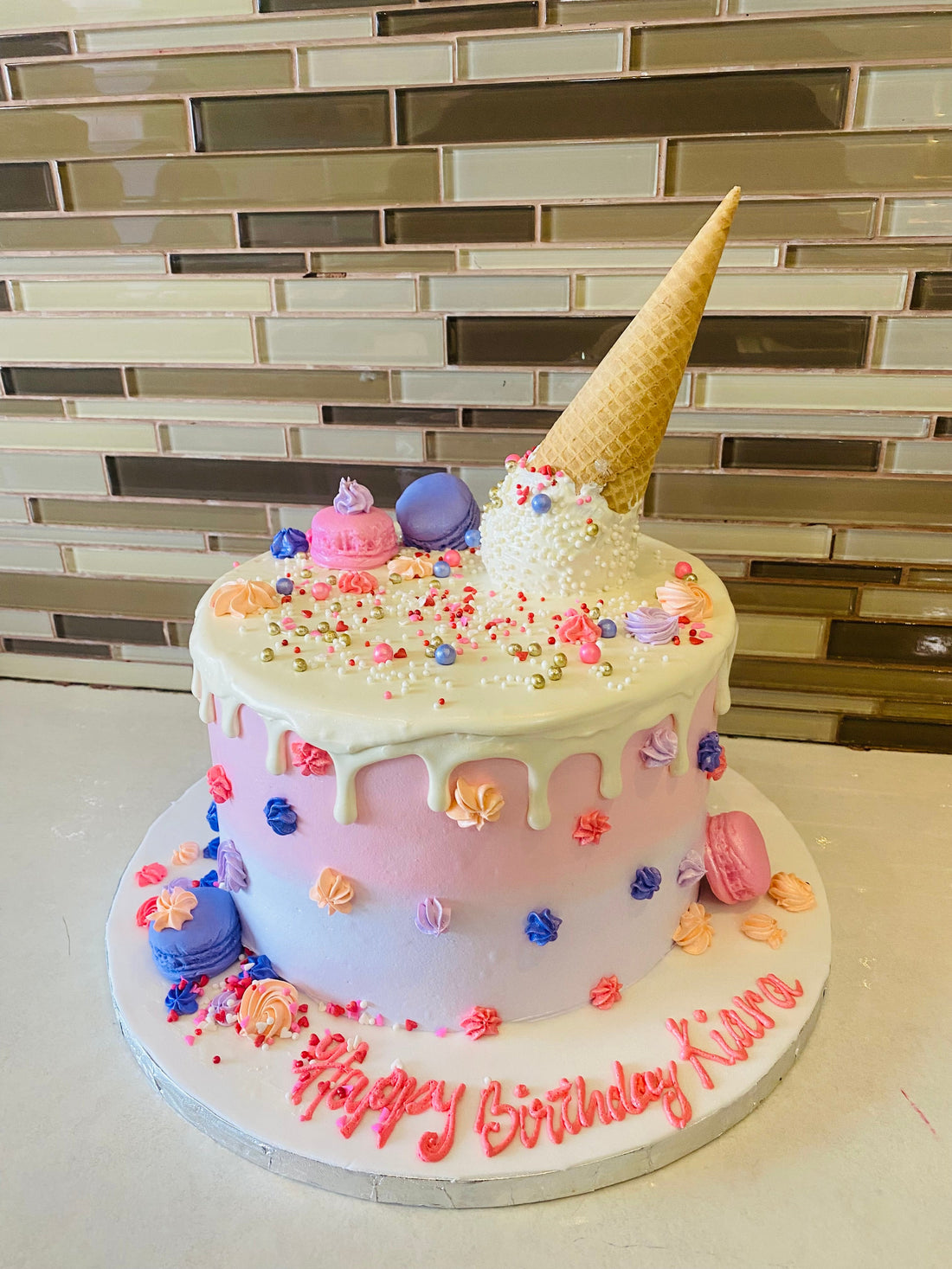 KIARA ICE-CREAM CONE CAKE