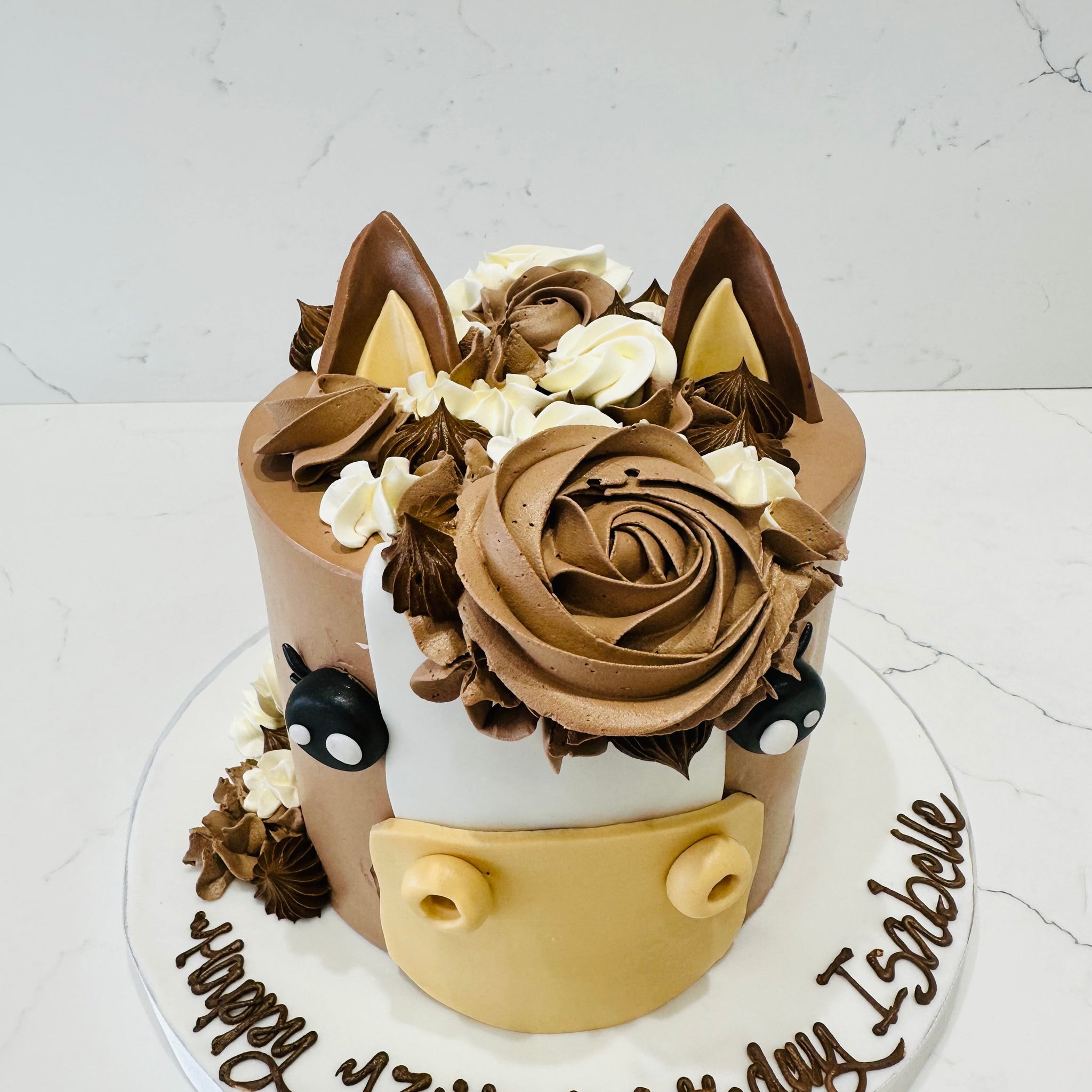 HORSE FACE MOLDED CREAM CAKE