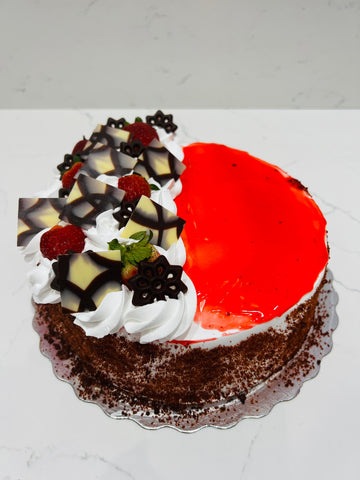 6" Round Cake Regular -Red Velvet