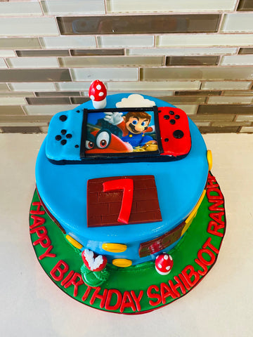 MARIO THEME FONDANT CAKE