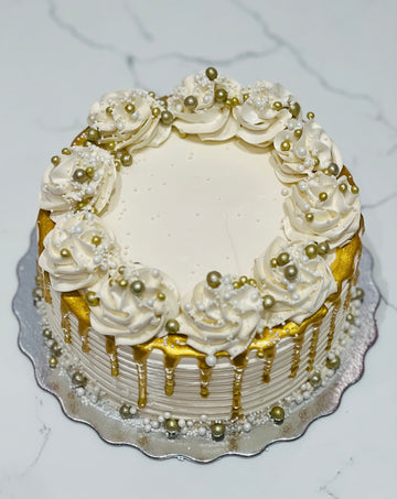 IVORY & GOLD BIRTHDAY CAKE