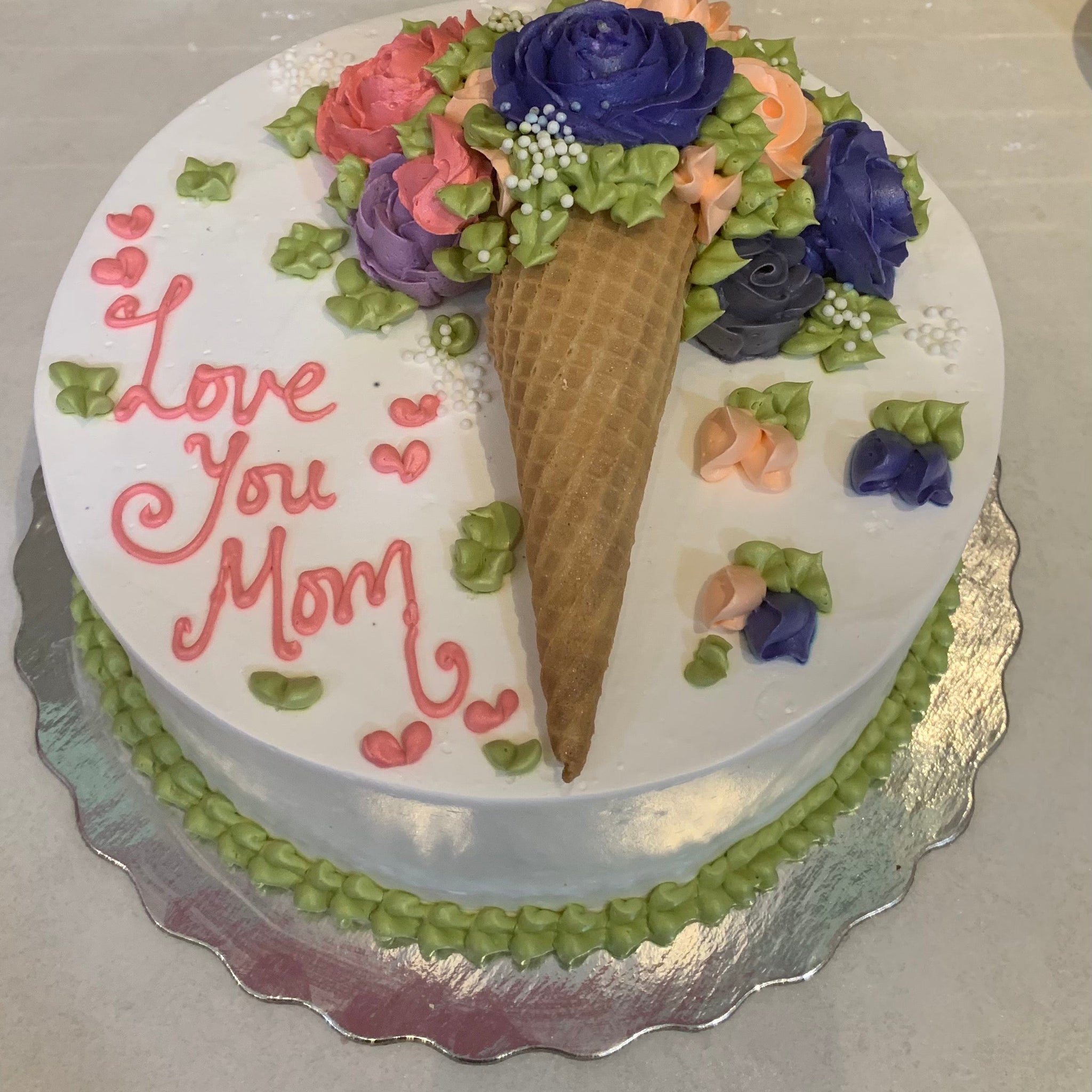 MOM CONE CAKE