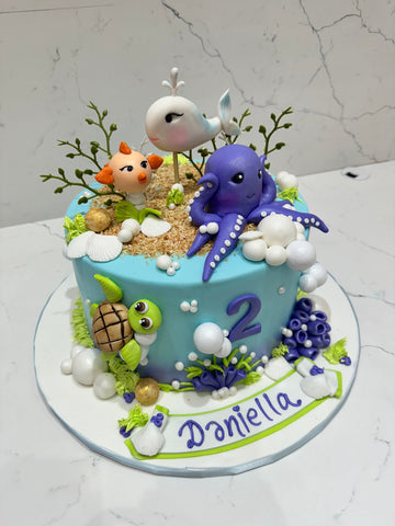 SEA LIFE FONDANT CAKE