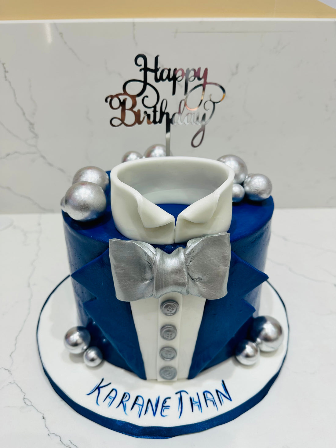 GAGAN TUXEDO FONDANT BIRTHDAY CAKE