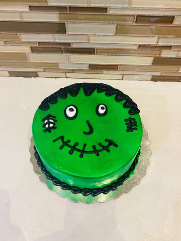 GREEN HALLOWEEN MONSTER CAKE