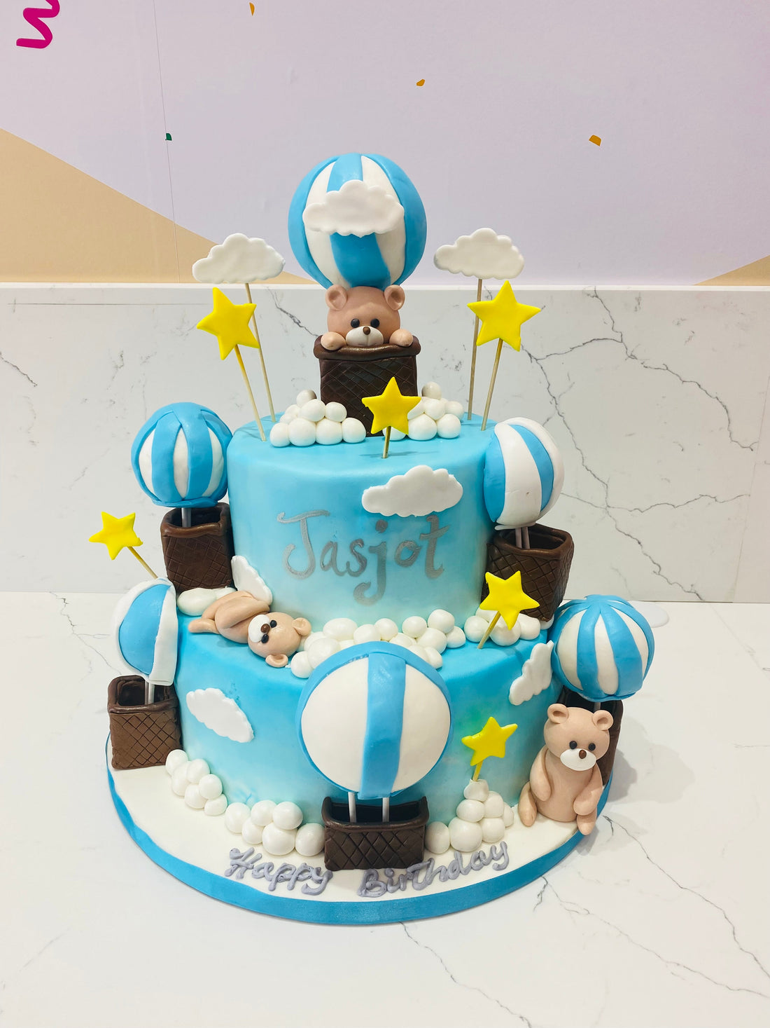 JASJOT HOT AIR BALLOON FONDANT CAKE