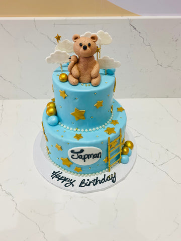 JAPMAN TEDDY BEAR FONDANT CAKE