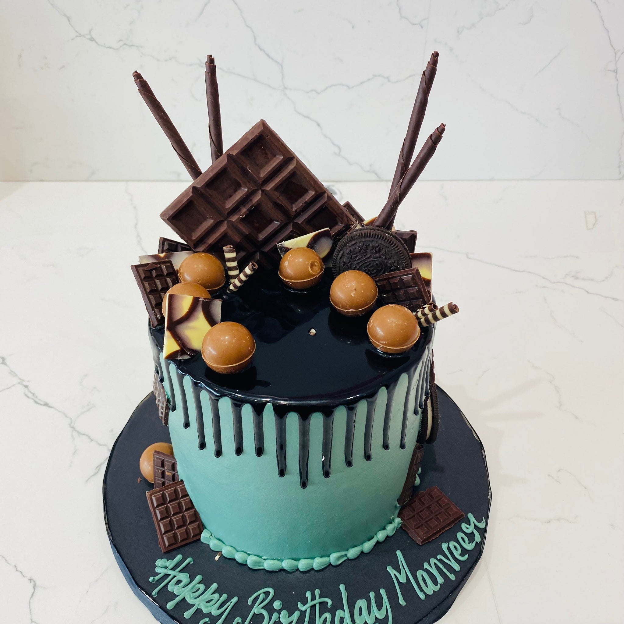 MANVEER CHOCOLATE CAKE