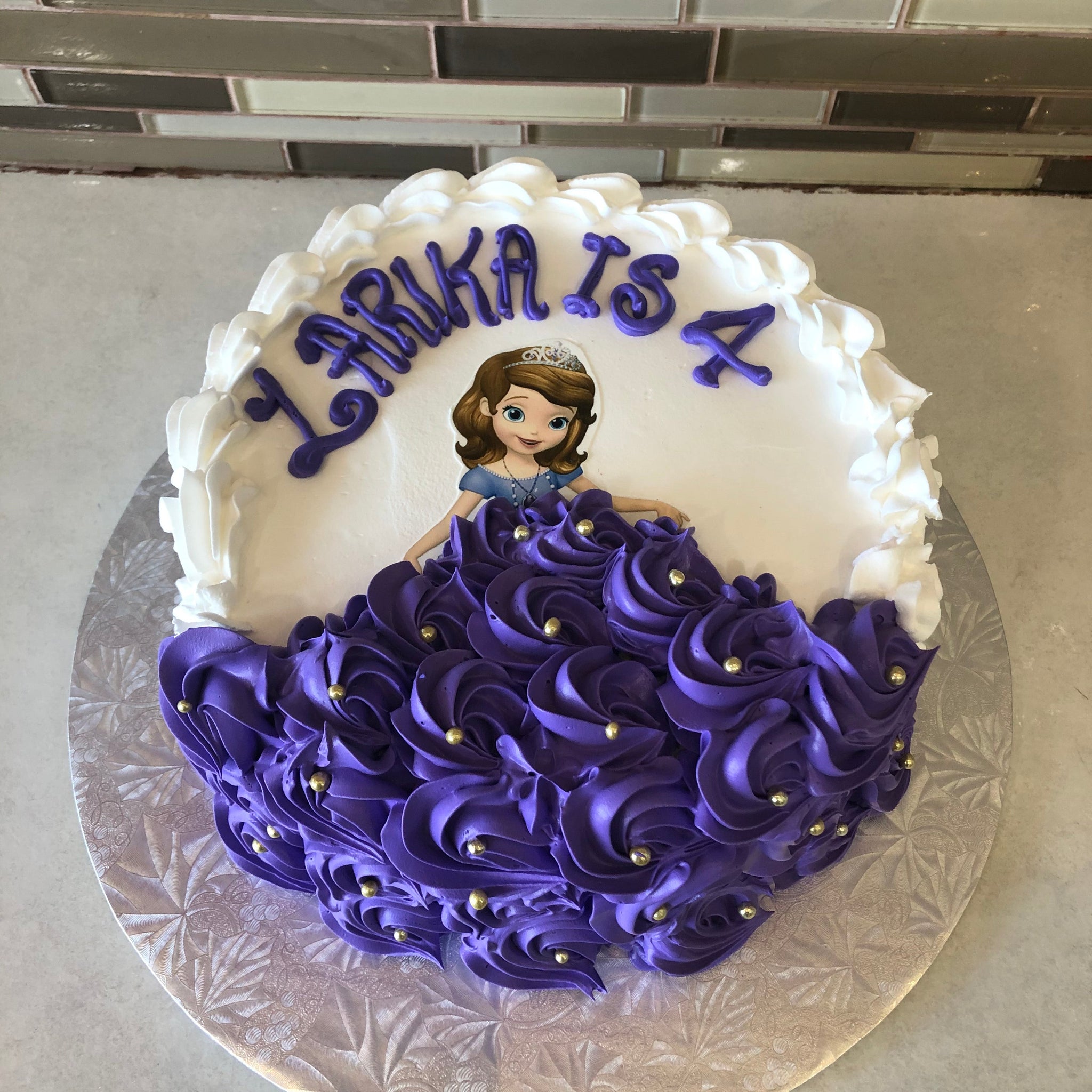 LARIKA SOFIA BIRTHDAY CAKE
