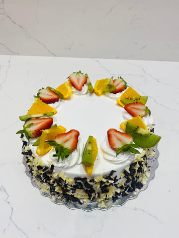 GURMAN FRUIT BIRTHDAY CAKE