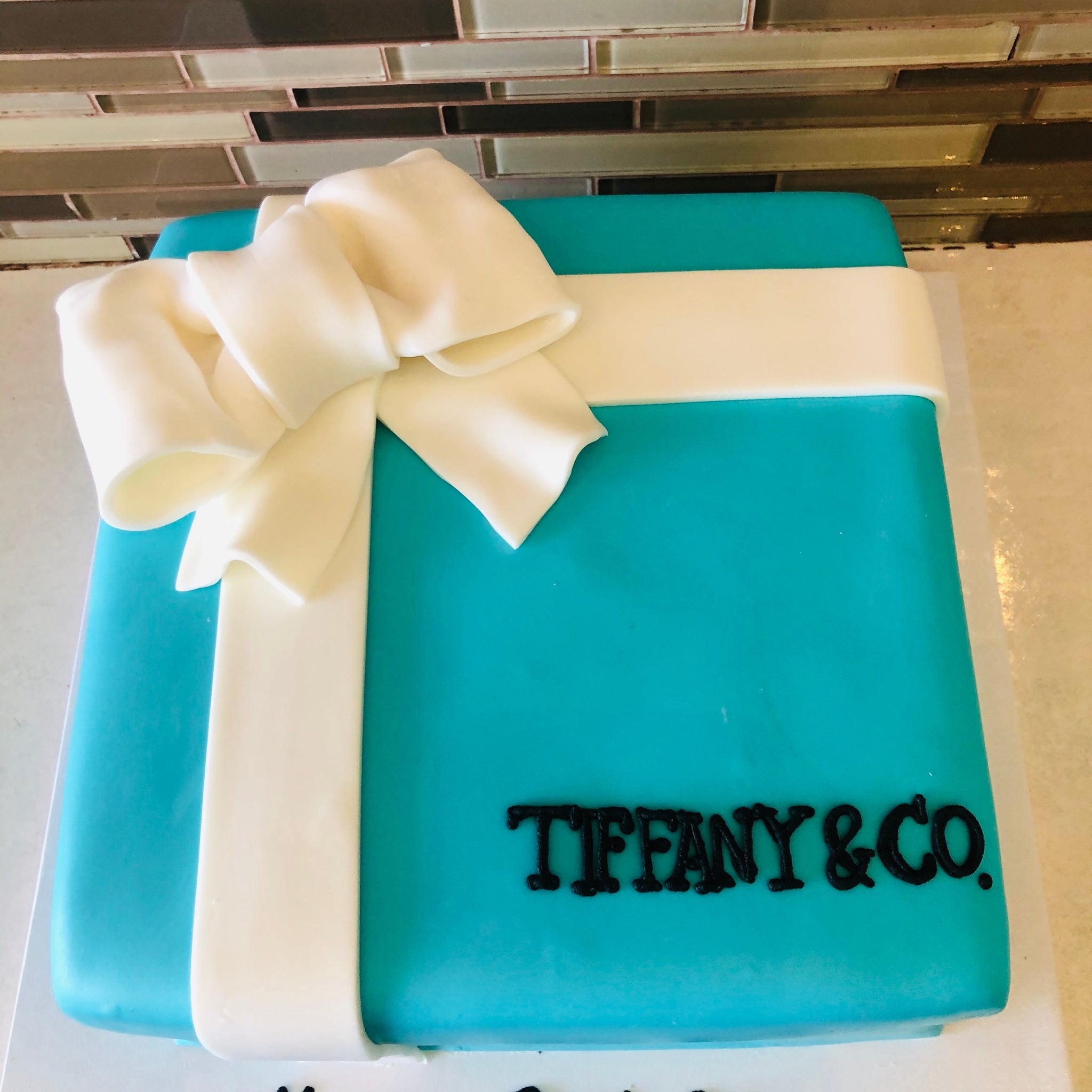 Tiffany Gift Box Cake