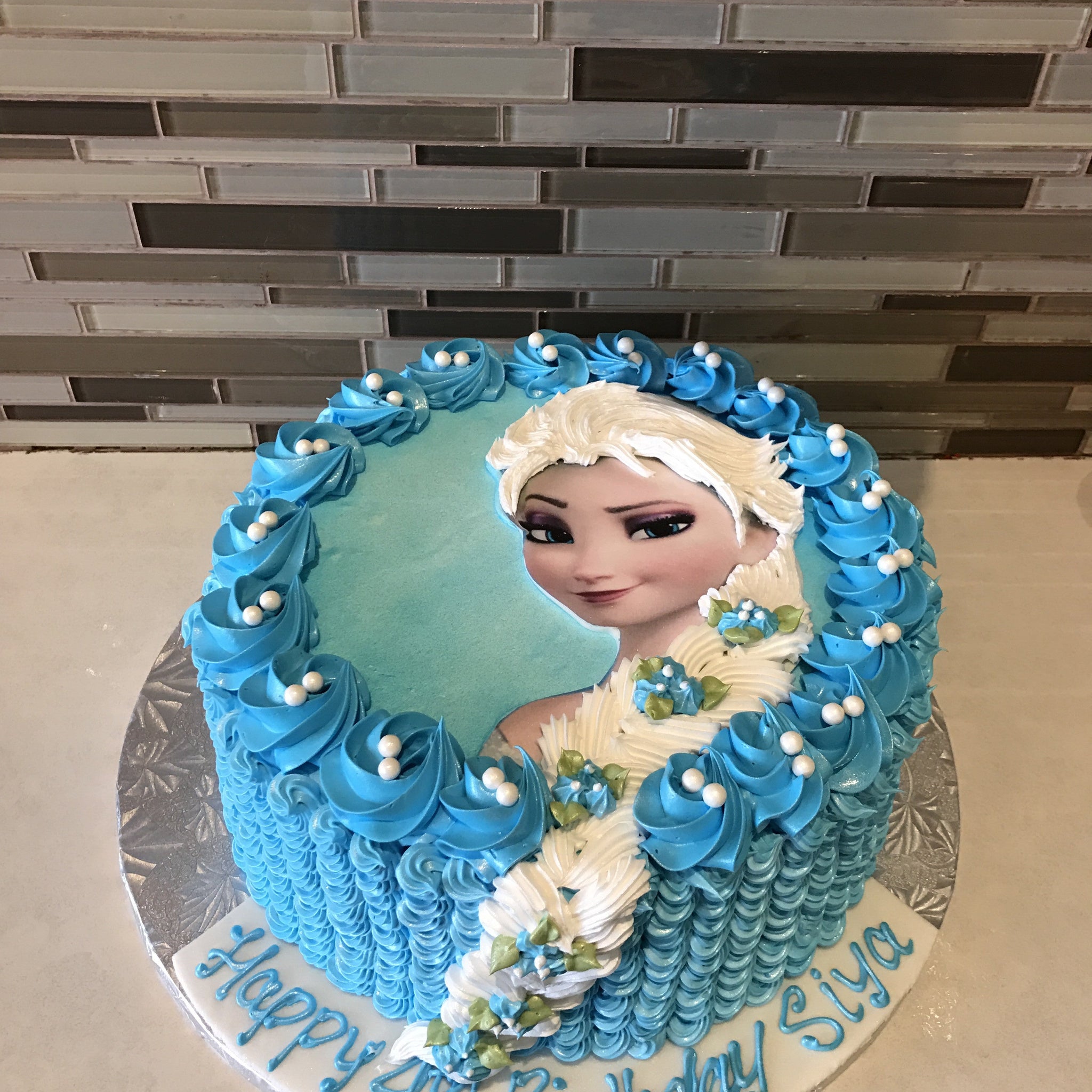 Frozen Rosette Cake