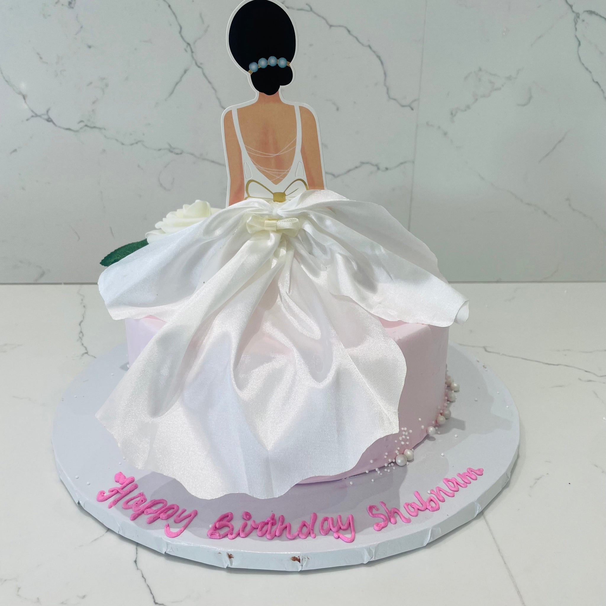 Queen Birthday Cake