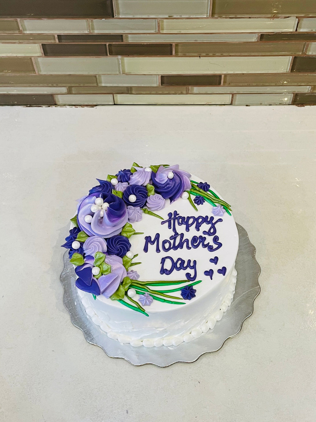 PURPLE FLOWER MOTHERS DAY CAKE