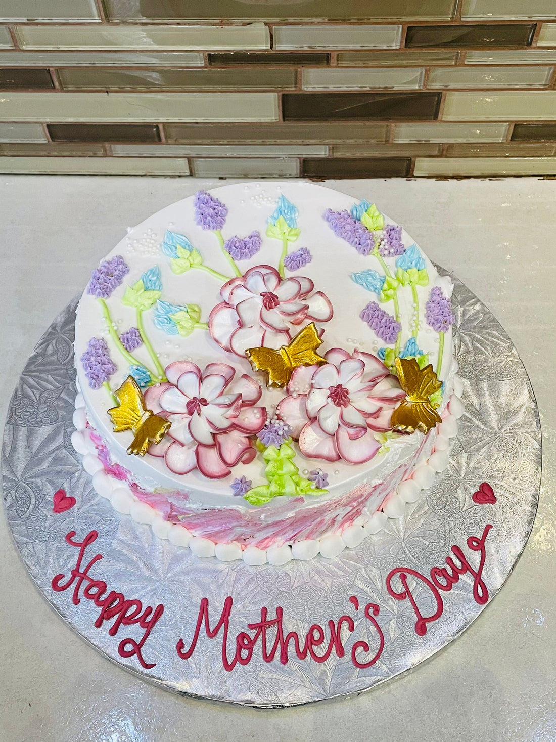 GOLDEN BUTTERFLY MOTHERS DAY CAKE