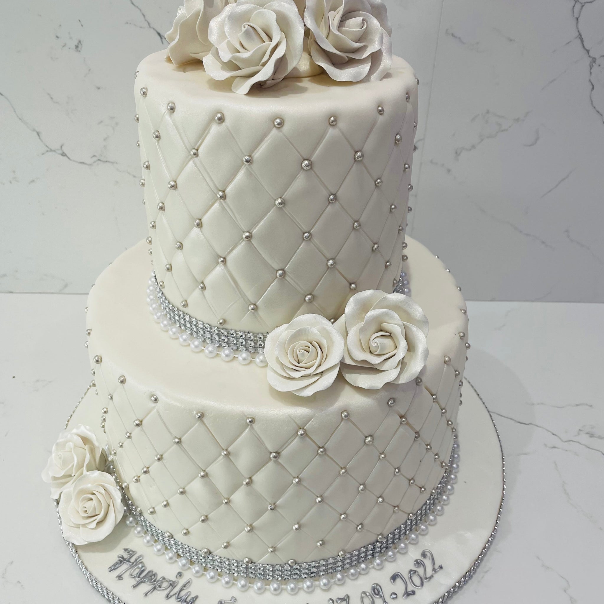 WHITE AND SILVER FONDANT CAKE