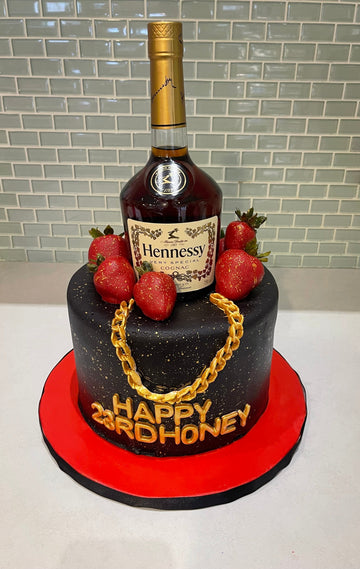 HONEY BOTTLE FONDANT CAKE