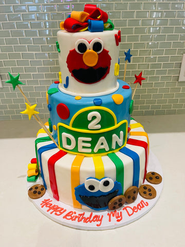 COOKIE MONSTER FONDANT TIERED CAKE