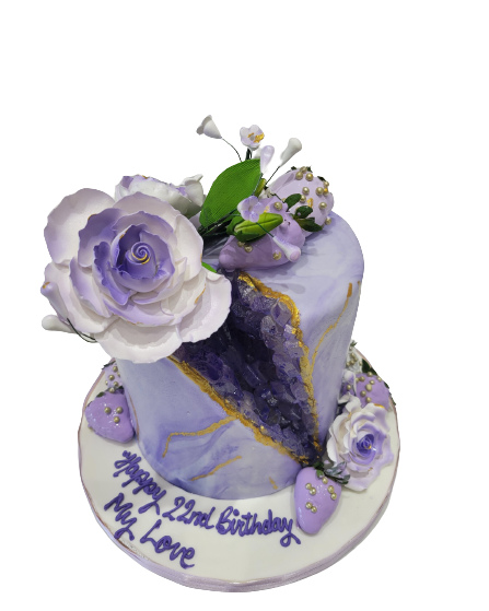 LAVENDER GEODE EFFECT FONDANT CAKE