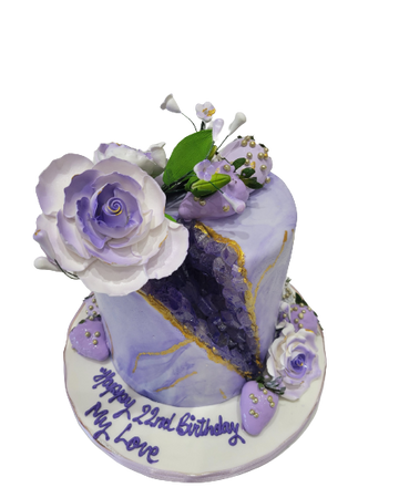 LAVENDER GEODE EFFECT FONDANT CAKE