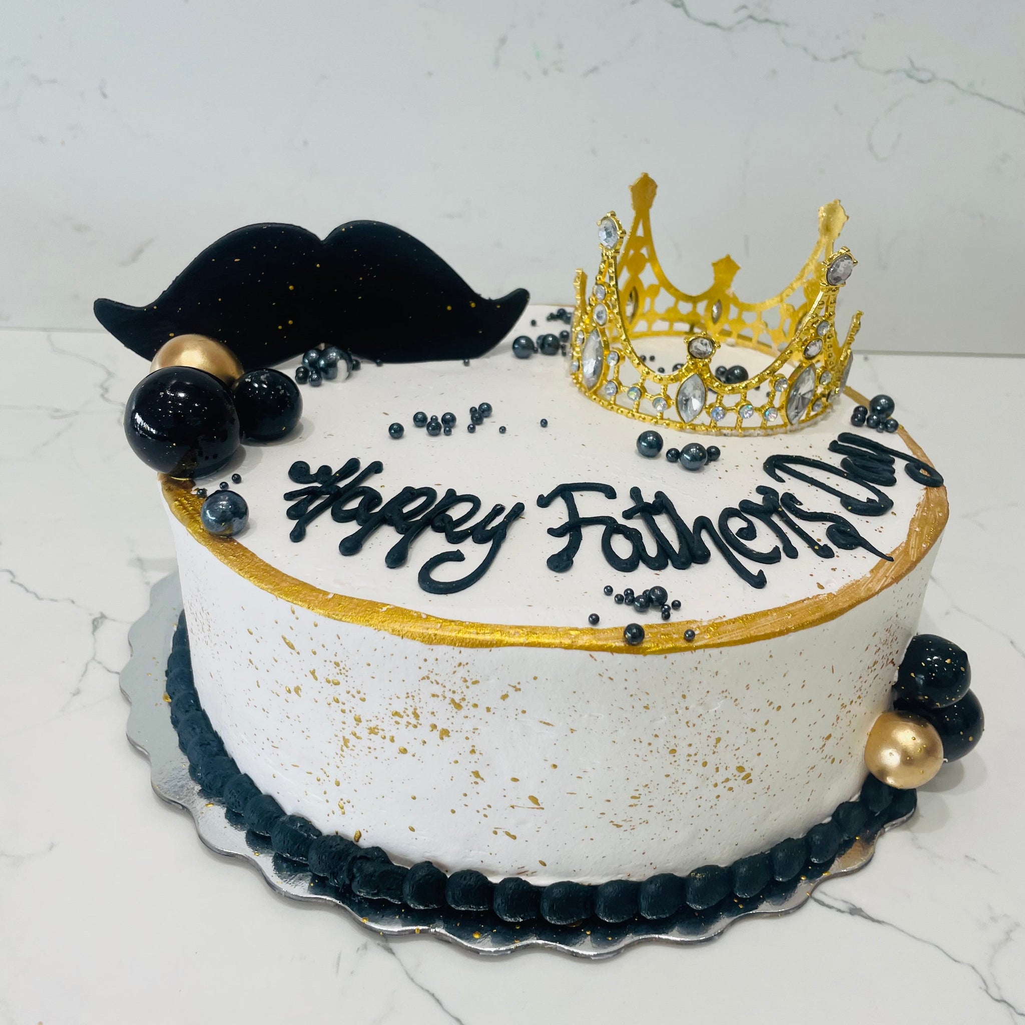 KING FATHER'S DAY CAKE