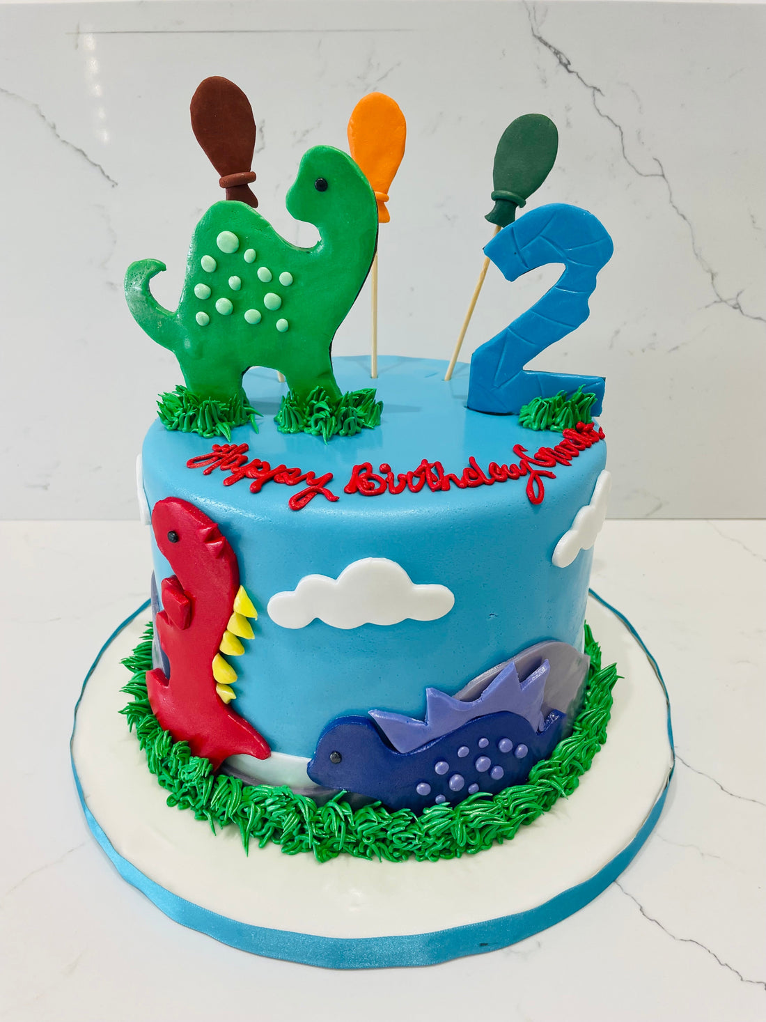 DAMON DINOSAUR FONDANT CAKE