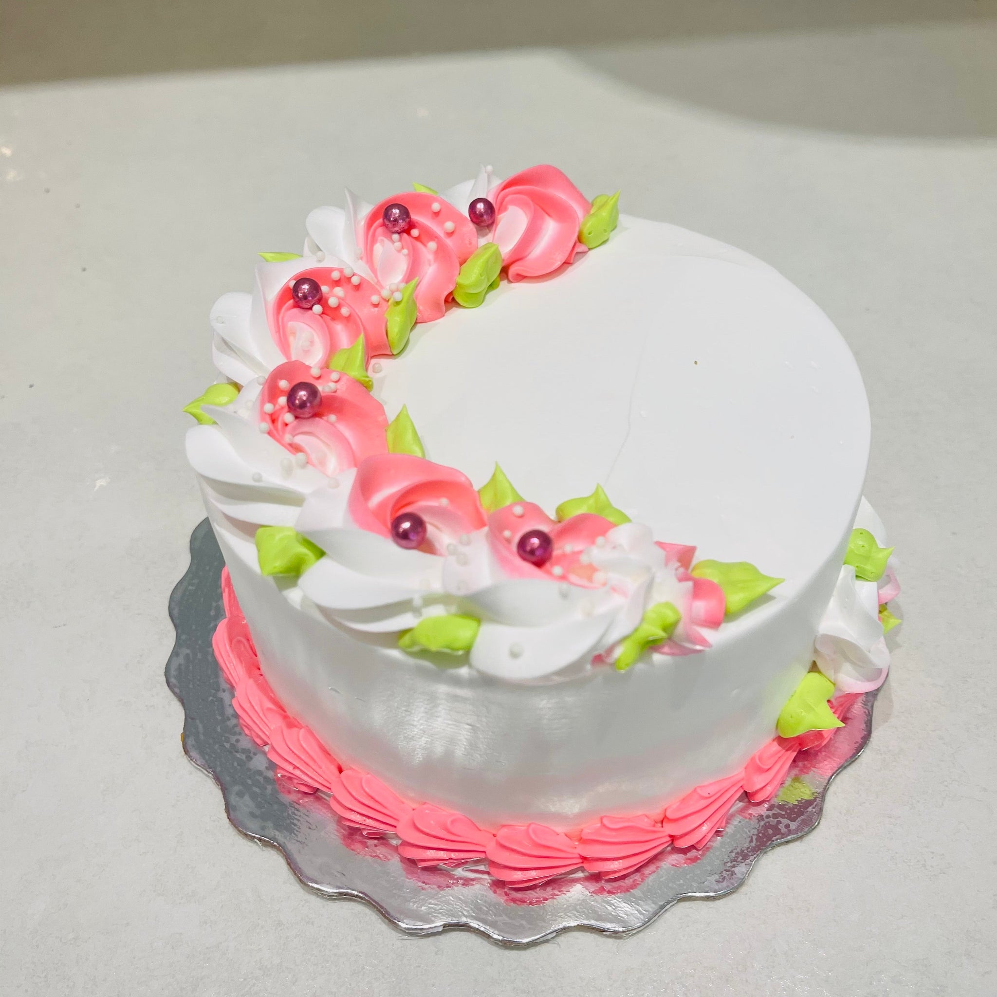 PINK & WHITE MOTHERS DAY CAKE