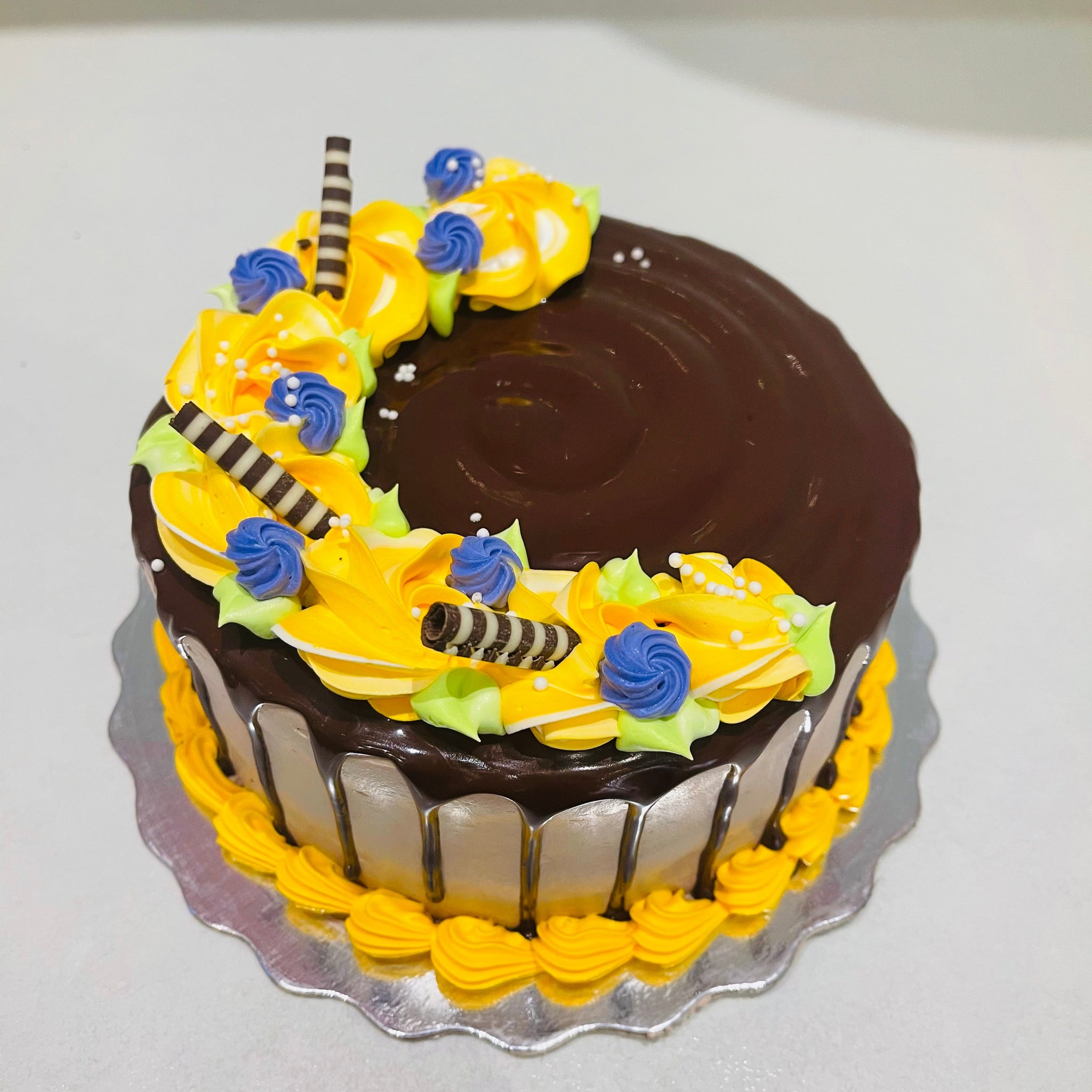 RIA CHOC BIRTHDAY CAKE