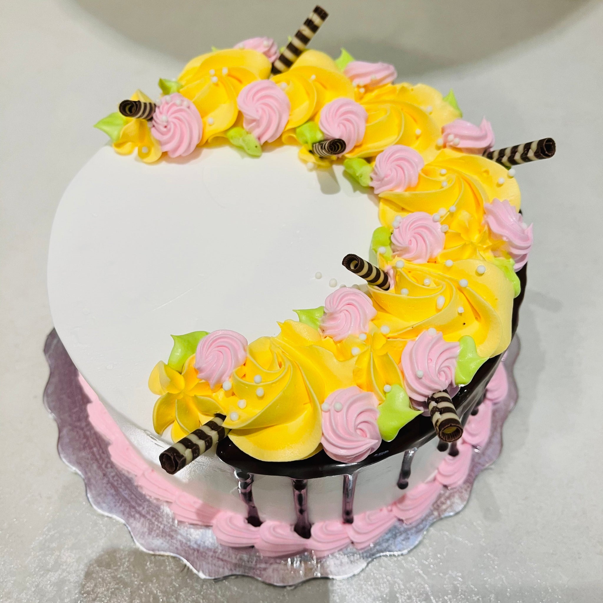 PINK & YELLOW MOTHERS DAY CAKE