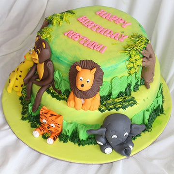 Jungle And Lots Of Animal Theme Cake