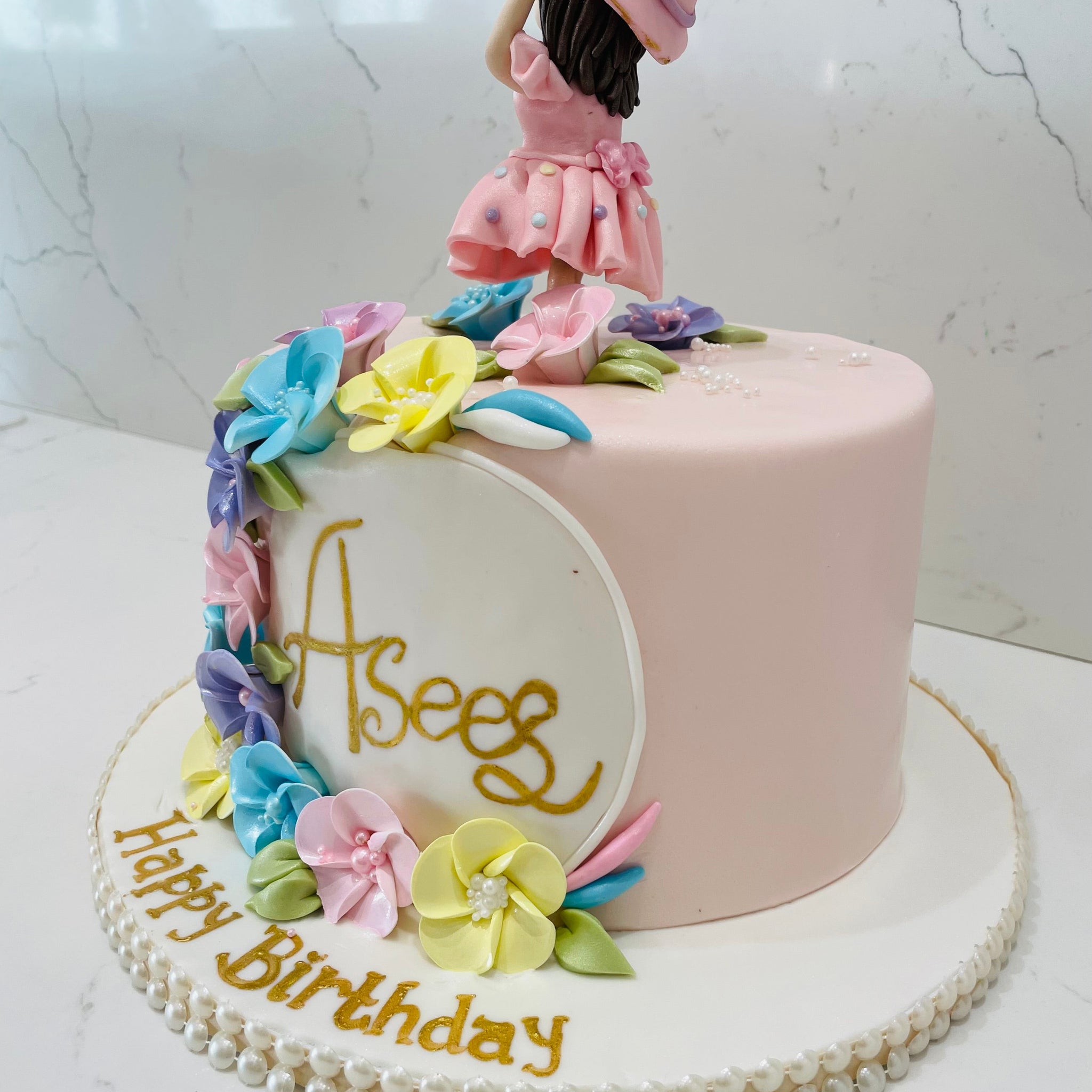 ASEES DOLL FONDANT CAKE