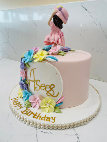 ASEES DOLL FONDANT CAKE