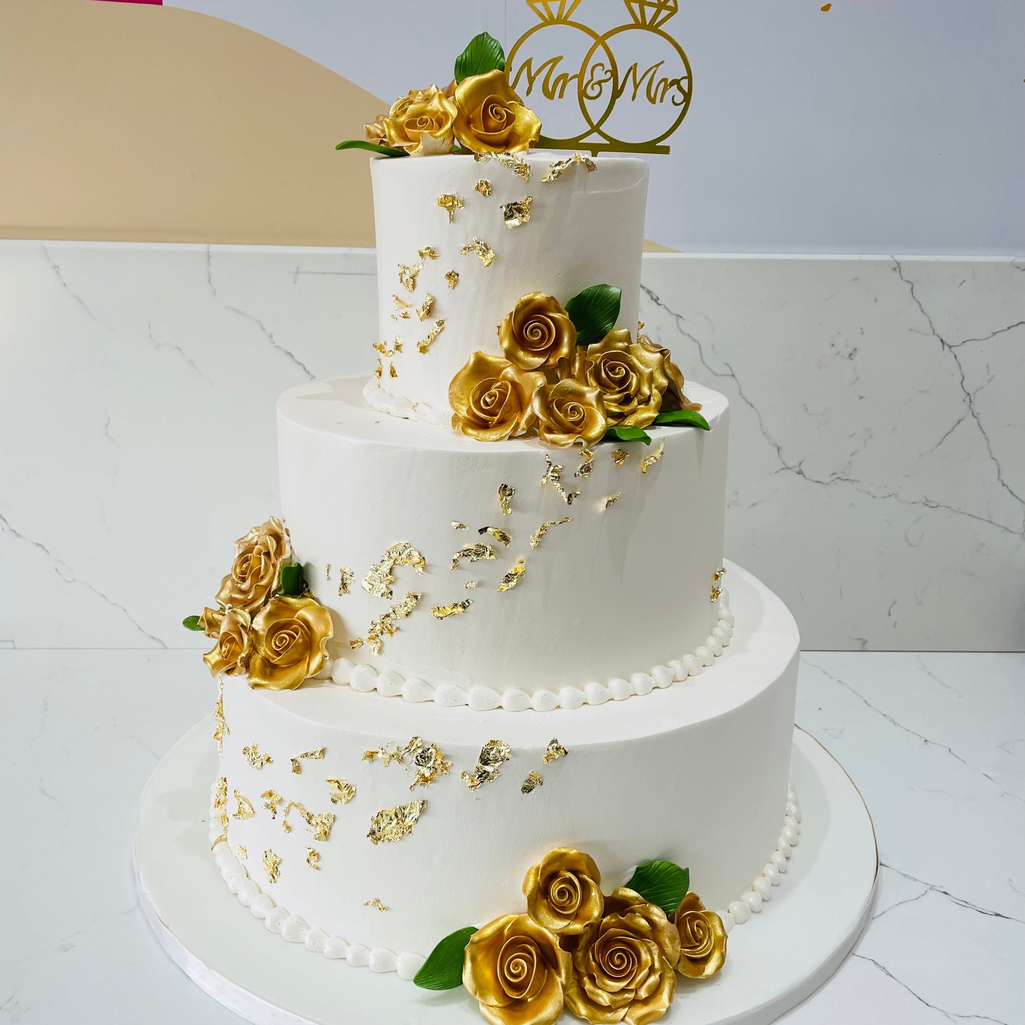 ESVET GOLDEN WEDDING CAKE