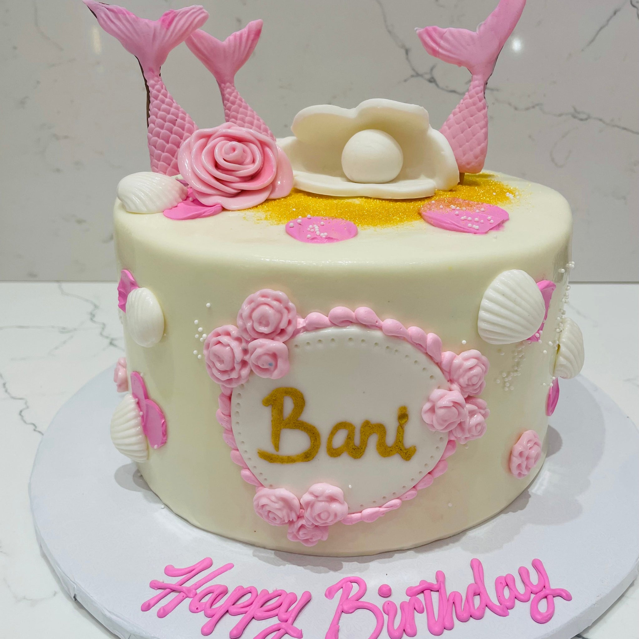 PEARL MERMAID FONDANT CAKE