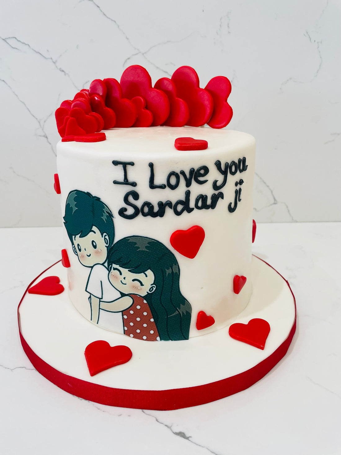 COUPLE HEARTS FONDANT CAKE