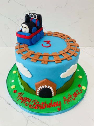 THOMAS & FRIENDS FONDANT CAKE