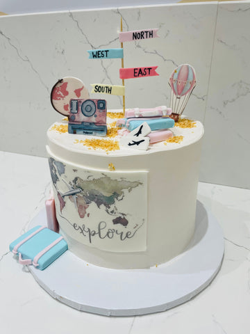 TRAVEL THEME CREAM CAKE