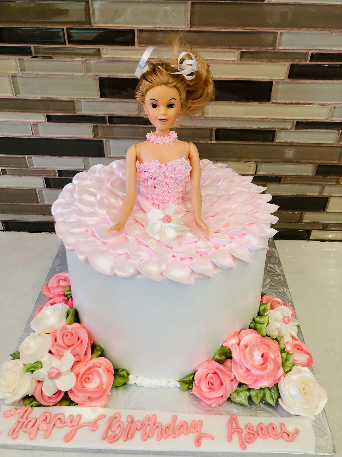 ASEES BARBIE DOLL CAKE