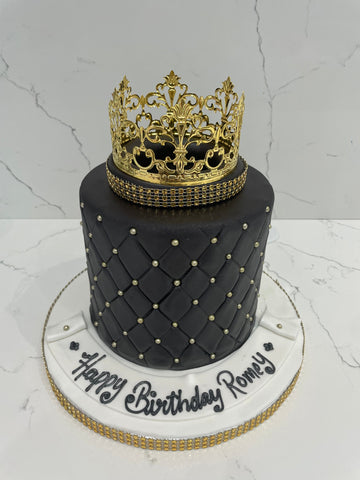 BLACK & GOLD CROWN FONDANT CAKE