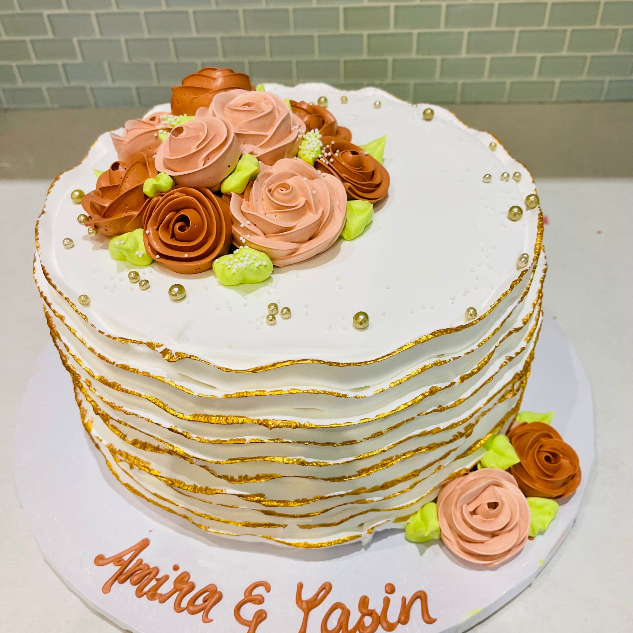 Gold Ruffle cake