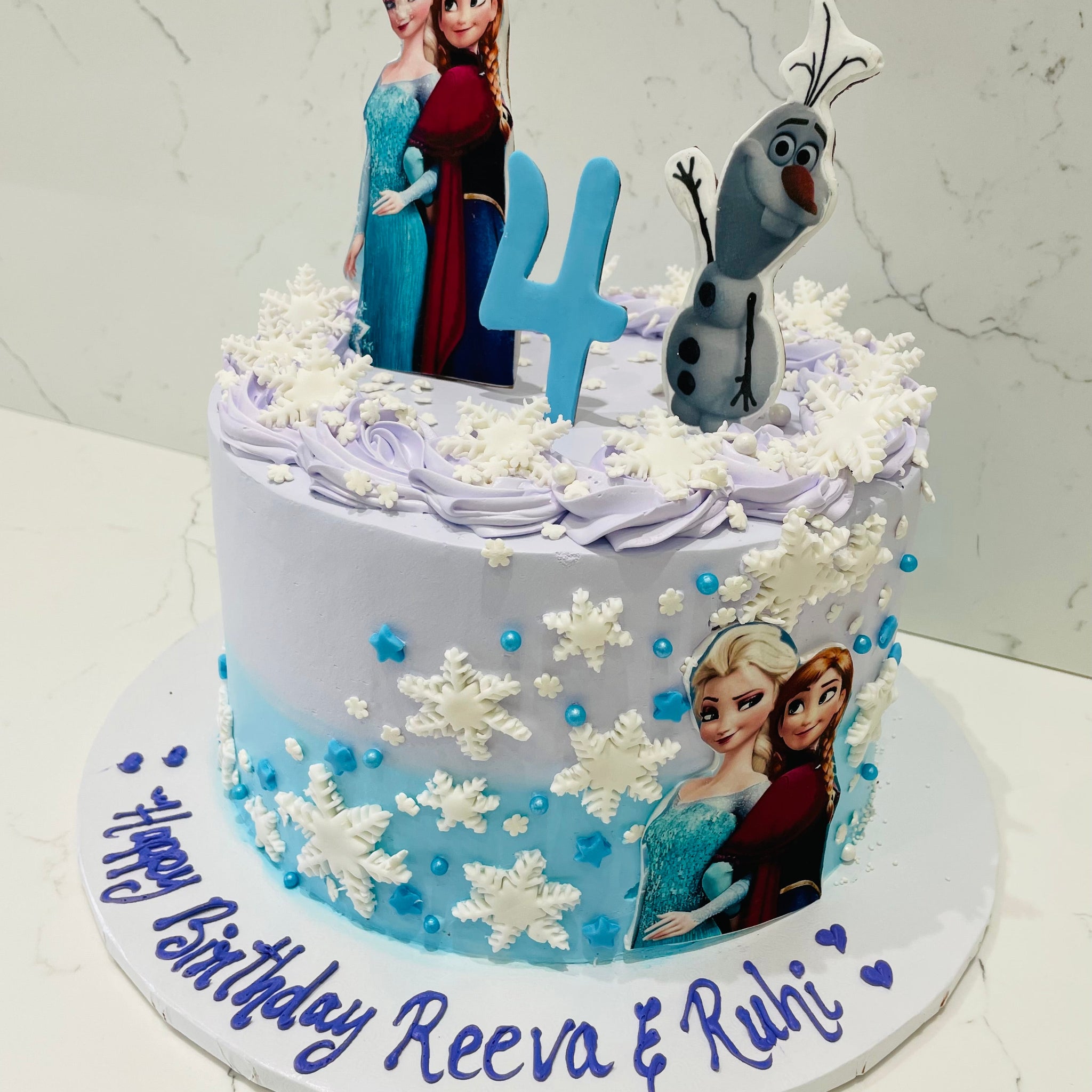 FROZEN N FAMILY CREAM CAKE