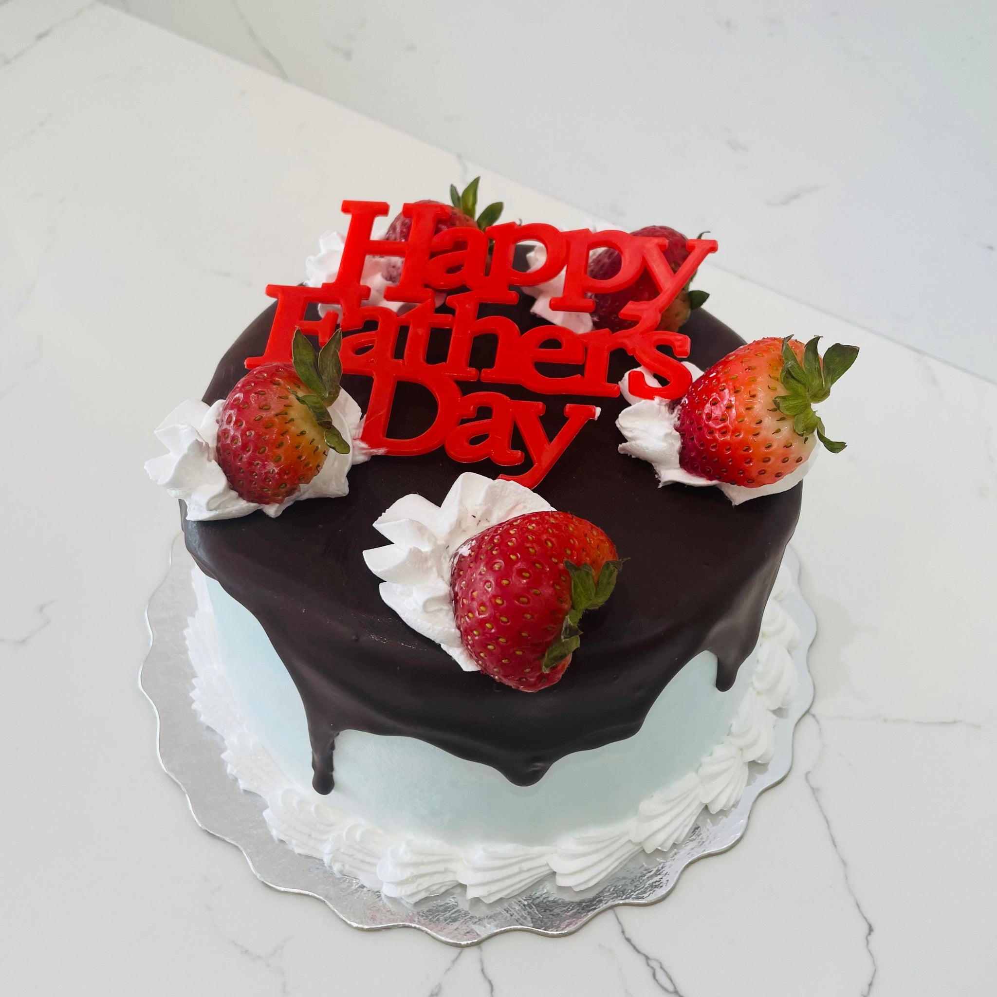 FATHERS DAY DRIZZLE CAKE