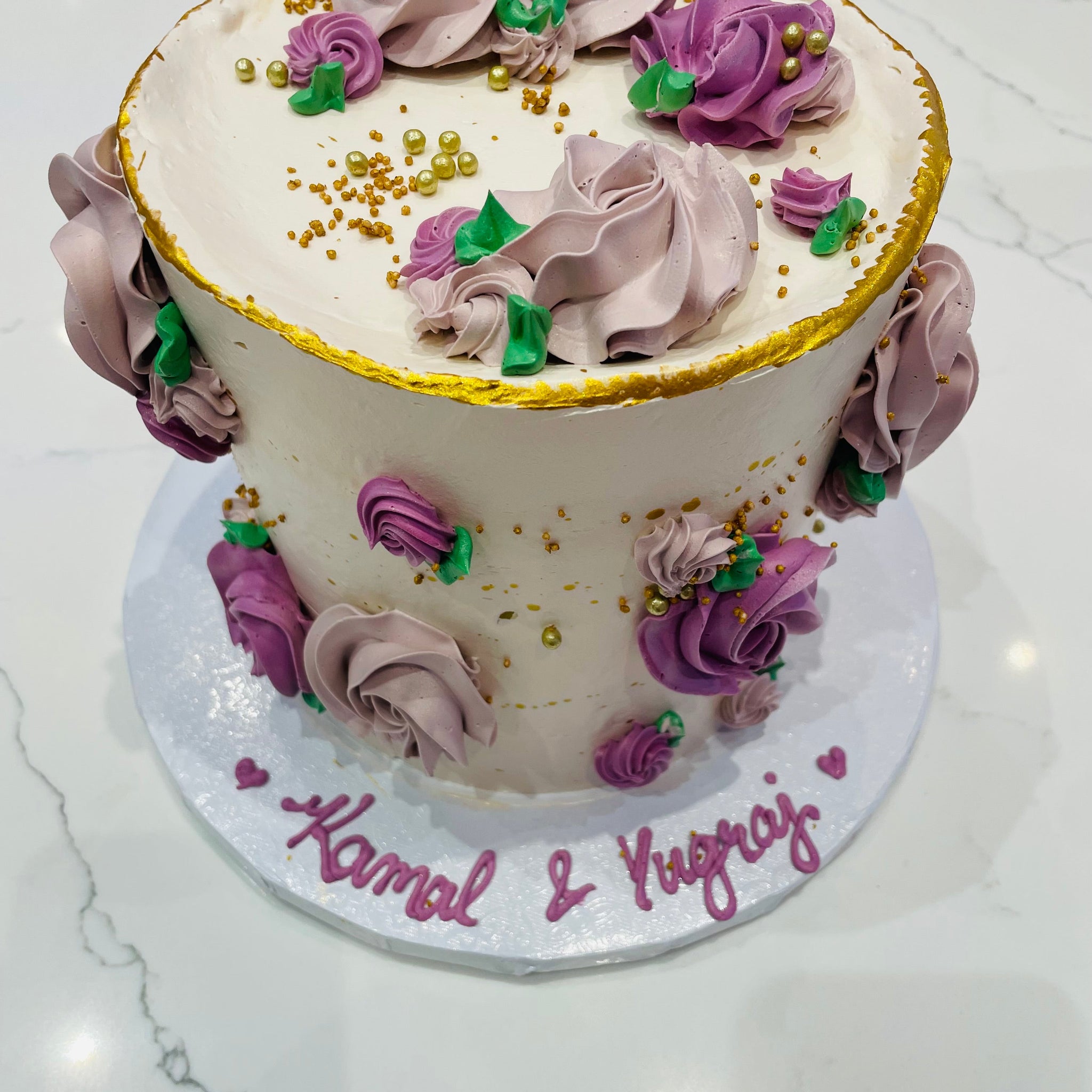 KAMAL IVORY CAKE